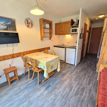 Cosy 4 Pers, 20m², Balcon, Proche Pistes Et Commerces, Modane - Fr-1-265-201 Apartment